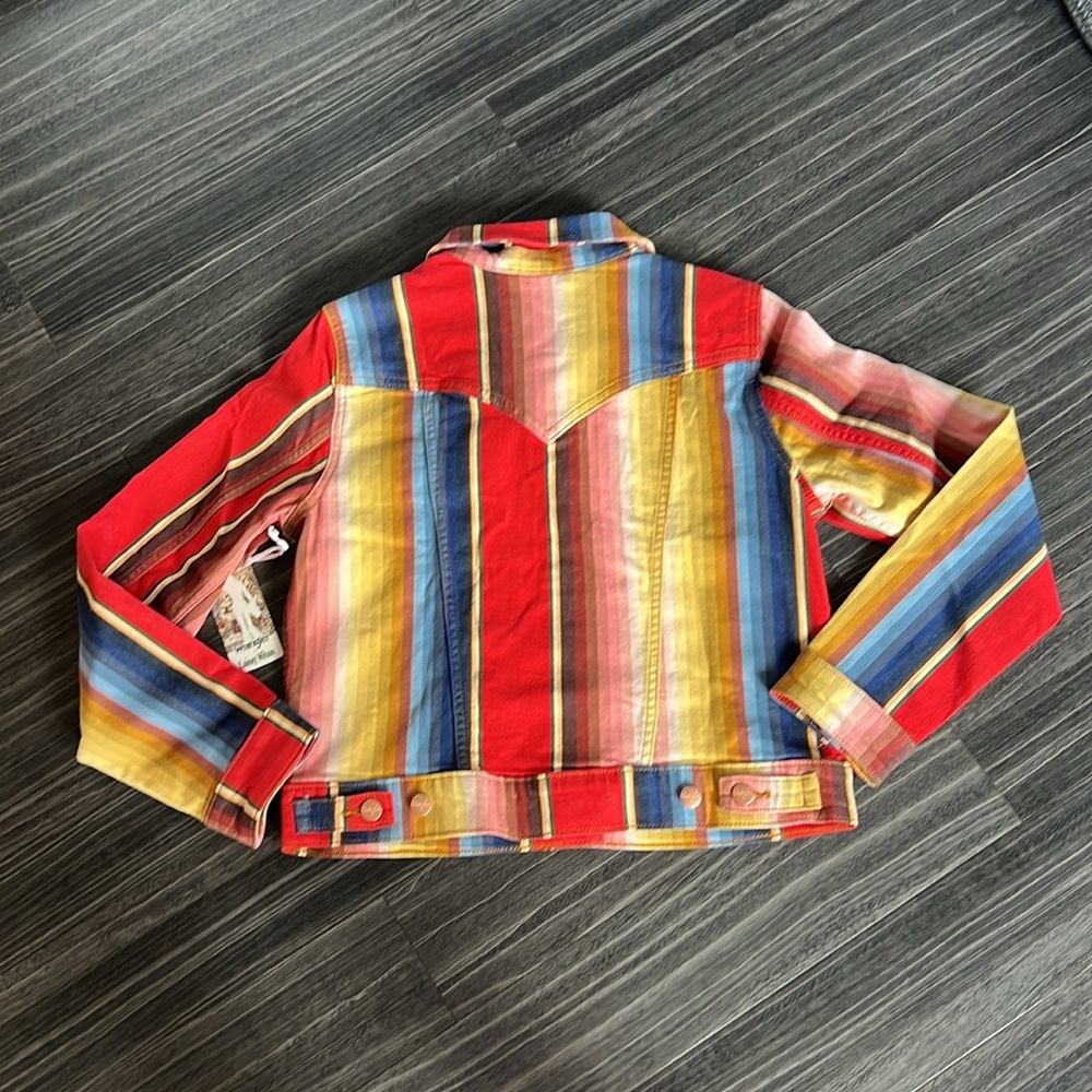 Wrangler x Lainey Wilson Rodeo Trucker Jacket - Picture 11 of 13